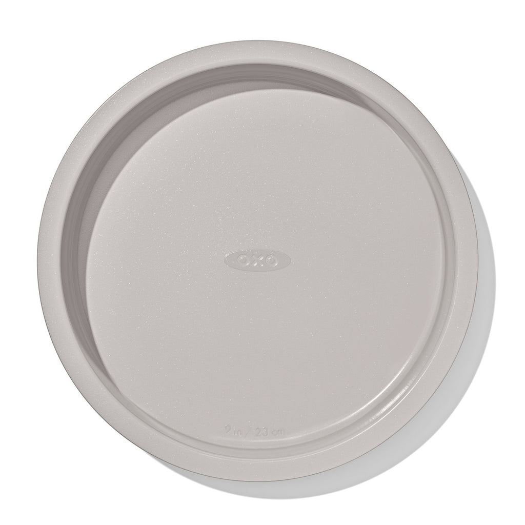 Oxo Good Grips Round Cake Pan image 1