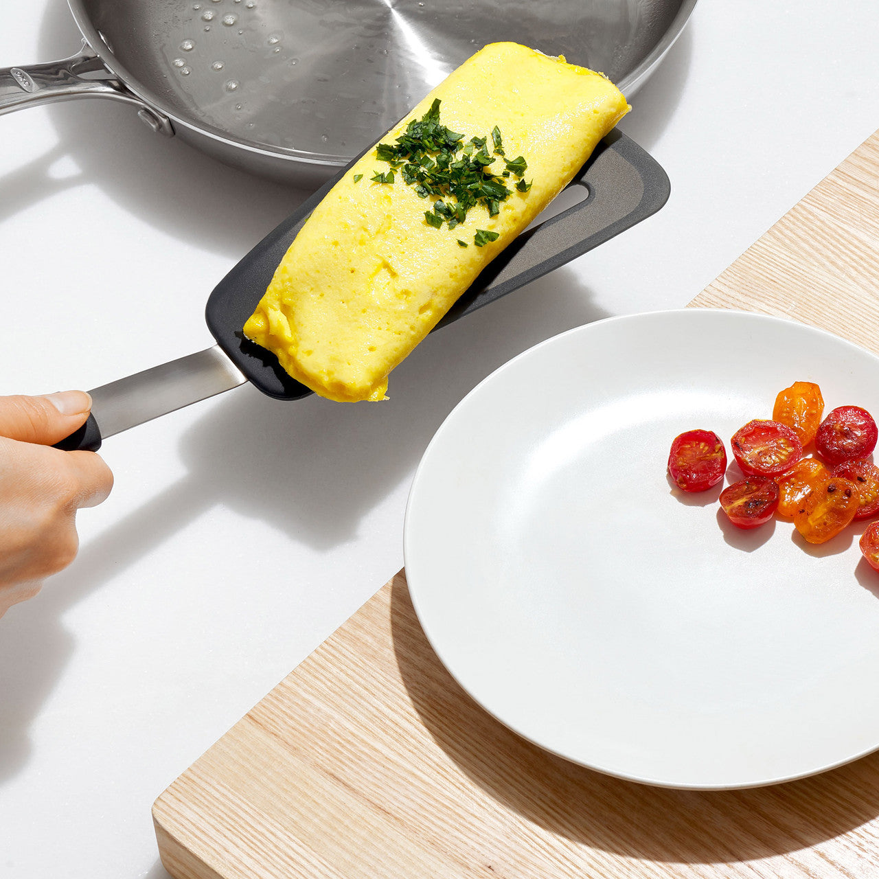 Oxo Silicone Flexible Omelet Turner image 2