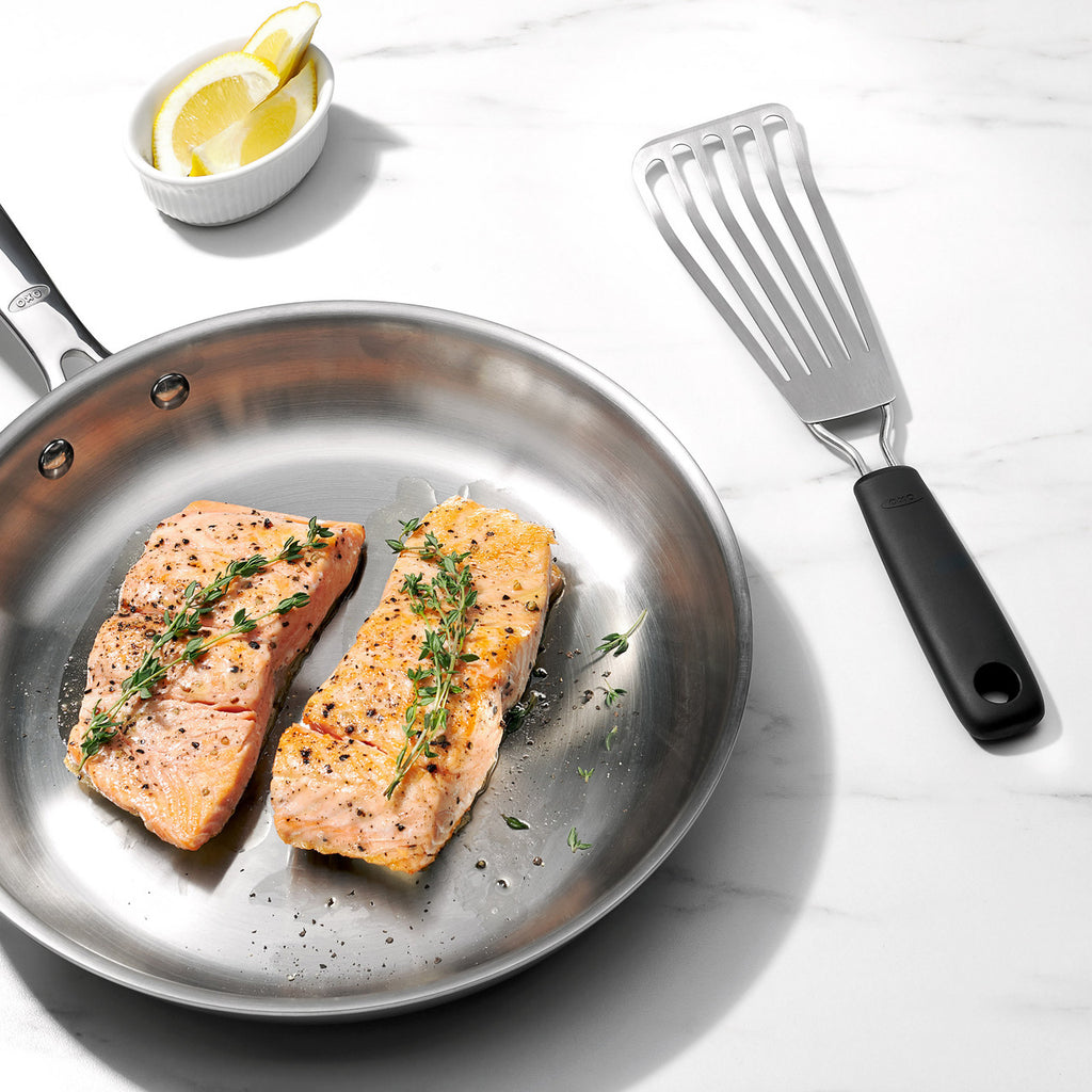 Oxo Little Fish Turner image 2