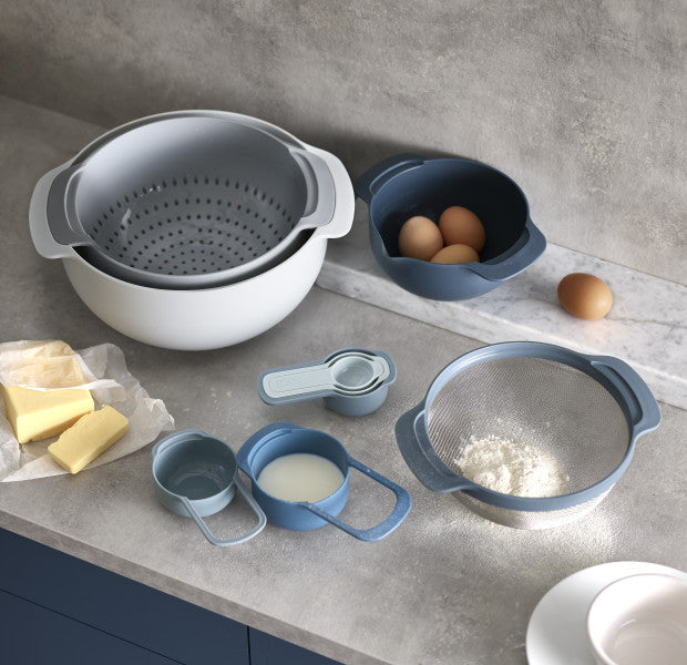 Joseph Joseph Nest 9 Plus 9-piece food preparation set - Editions (Sky) image 4