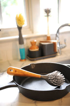 Full Circle Tenacious C Cast Iron Brush image 2
