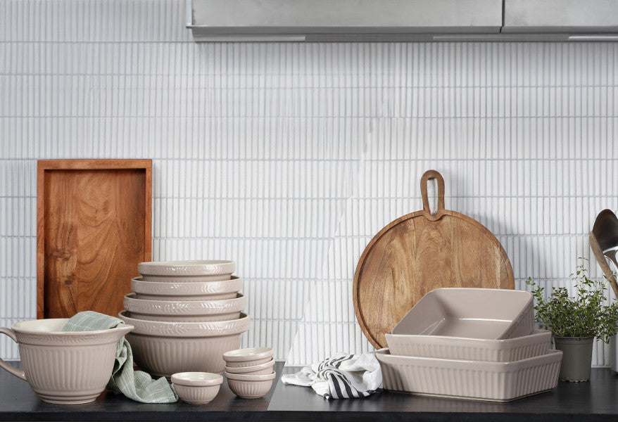 Wiltshire Heritage Square Baker 24cm