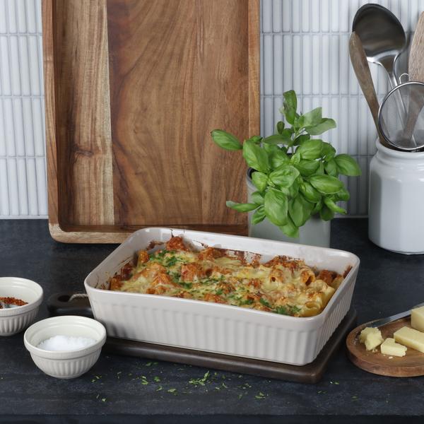 Wiltshire Heritage Rectangle Baker 31cm